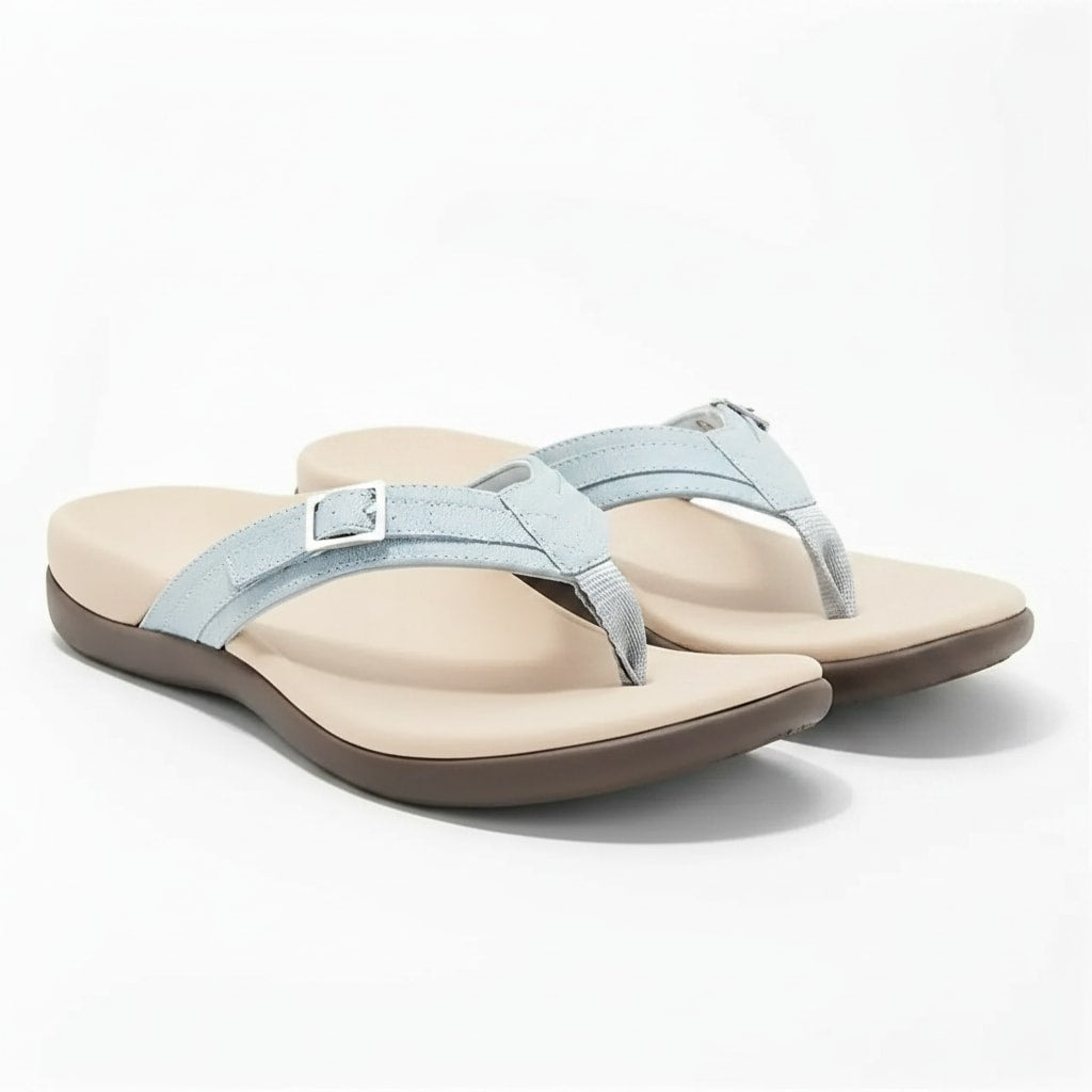 tongs orthopédiques femme, packshot fond blanc — soutien de voûte — STRYDECARE
