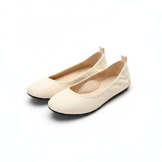 ballerines orthopédiques femme, packshot fond blanc — élégance et soutien — STRYDECARE